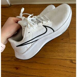 Nike Air Zoom Pegasus 38- Women’s 10.5